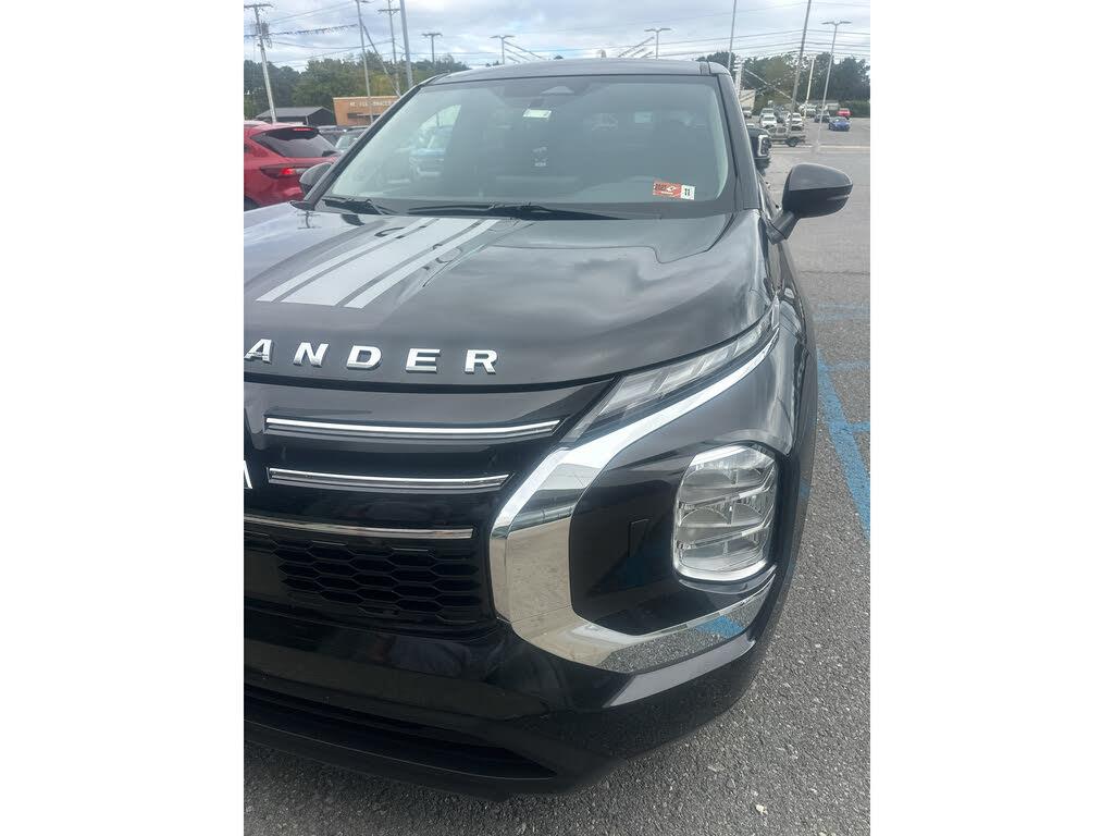 2025 Mitsubishi Outlander