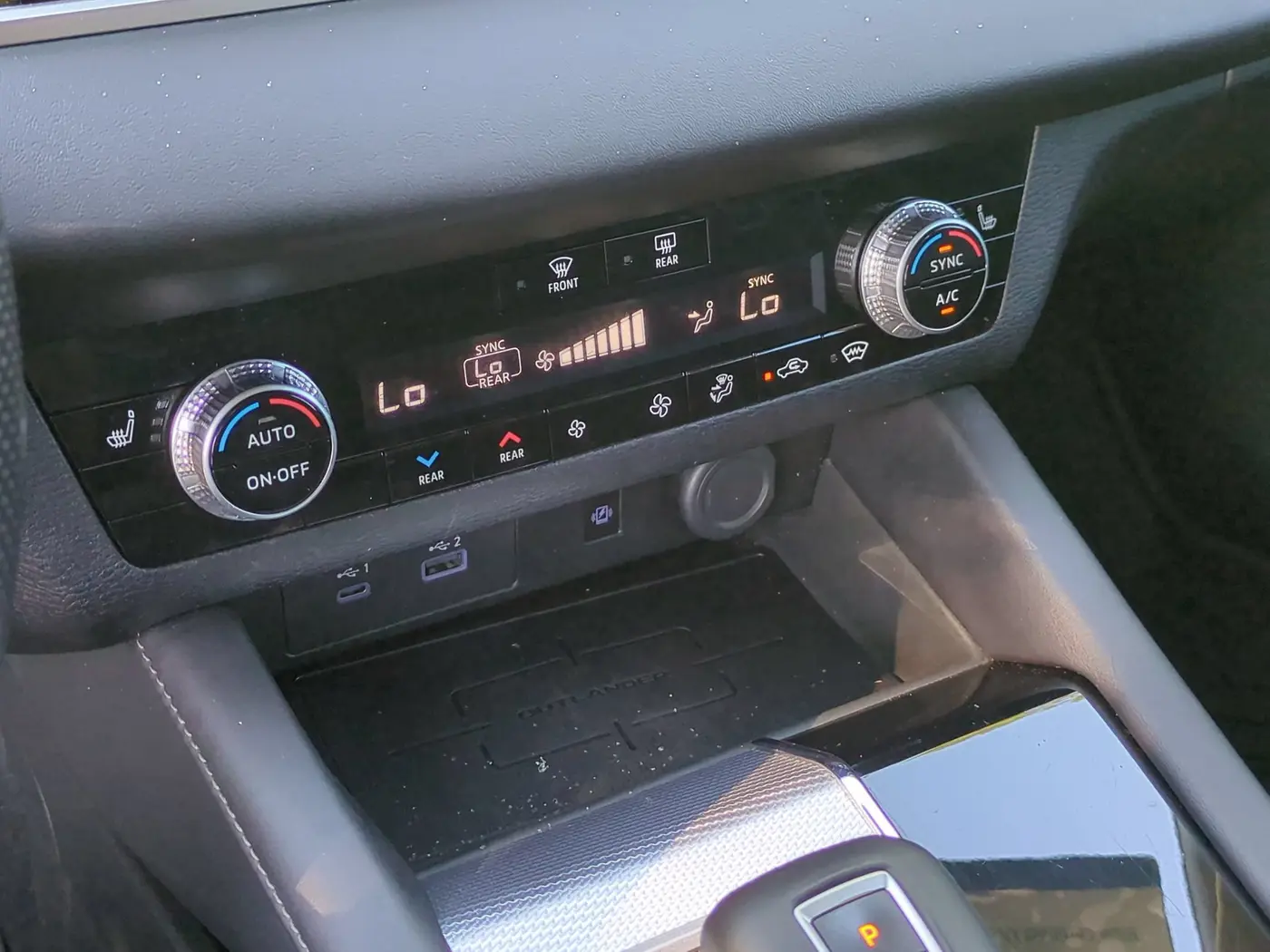 2022 Mitsubishi Outlander - $16,495