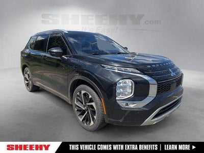 Photo of a 2023 Mitsubishi Outlander AWD SE 4DR SUV for sale