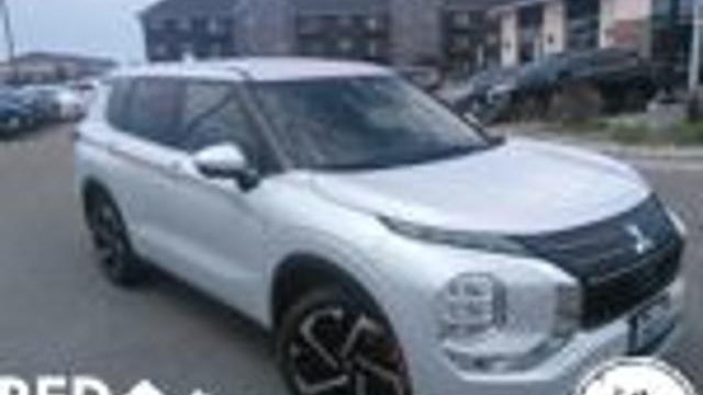 Preowned 2024 Mitsubishi Outlander SE for Sale