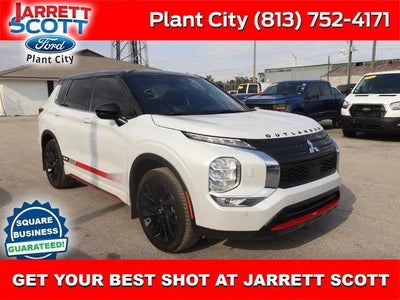 Photo of a 2024 Mitsubishi Outlander AWD SE 4DR SUV for sale