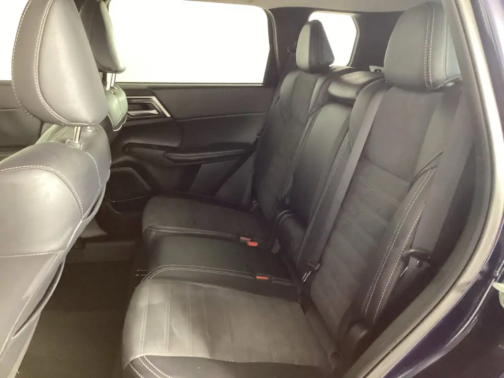 2024 Mitsubishi Outlander - $21,084