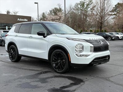 Photo of a 2023 Mitsubishi Outlander AWD SE 4DR SUV for sale