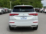 2024 Outlander Thumbnail 4