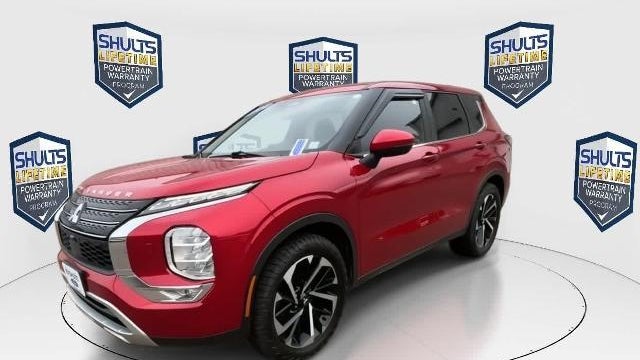2024 Mitsubishi Outlander SE