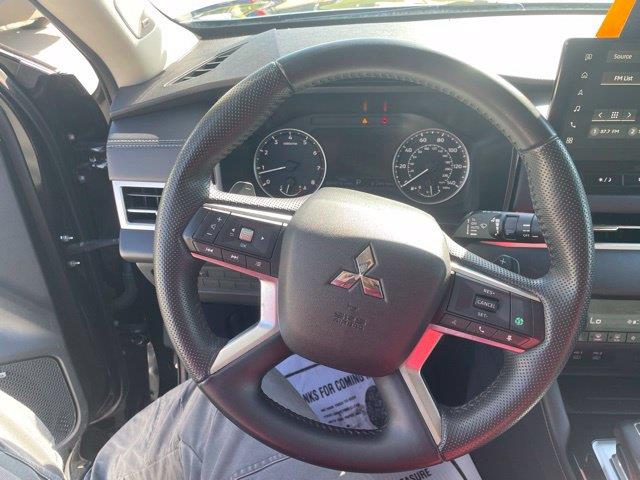 2025 Mitsubishi Outlander - $24,599
