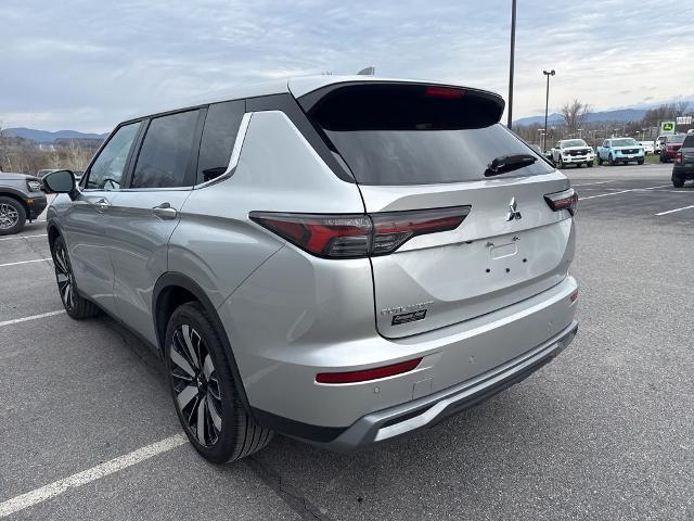 2025 Mitsubishi Outlander - $29,999