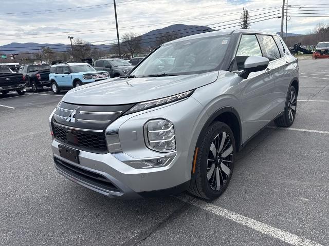 2025 Mitsubishi Outlander - $29,999