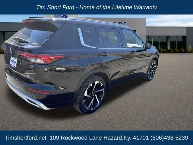 2022 Mitsubishi Outlander - $17,193