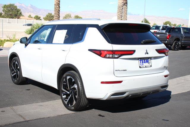 2022 Mitsubishi Outlander - $22,015