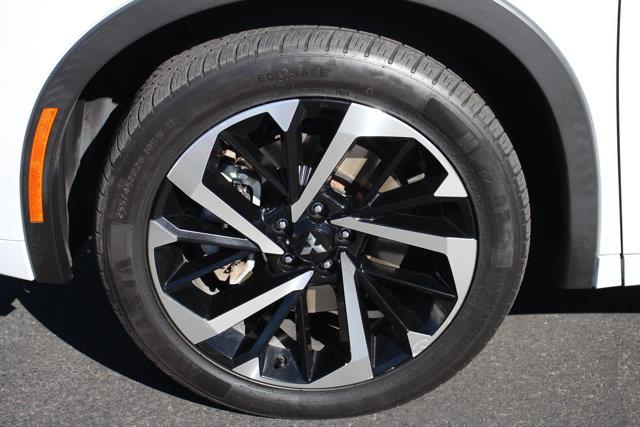 2022 Mitsubishi Outlander - $22,015