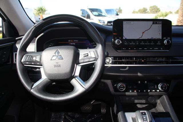 2022 Mitsubishi Outlander - $22,015