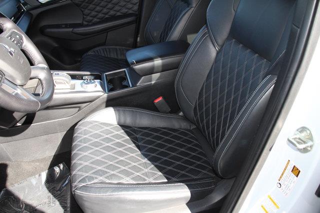 2022 Mitsubishi Outlander - $22,015