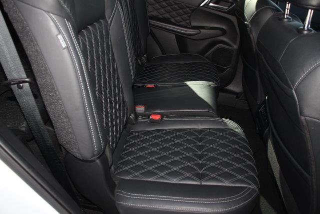 2022 Mitsubishi Outlander - $22,015