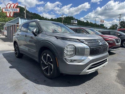 Photo of a 2022 Mitsubishi Outlander AWD SEL Special Edition 4DR SUV for sale