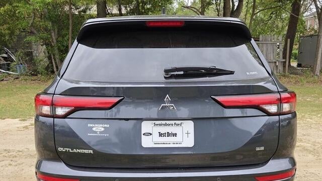2024 Mitsubishi Outlander SE