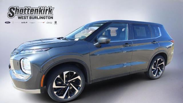 Preowned 2024 Mitsubishi Outlander SE for Sale