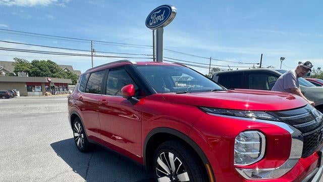 Preowned 2025 Mitsubishi Outlander SE for Sale