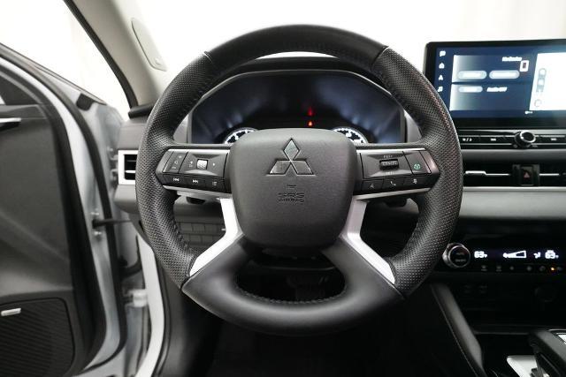 2025 Mitsubishi Outlander - $25,898