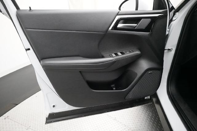 2025 Mitsubishi Outlander - $25,898