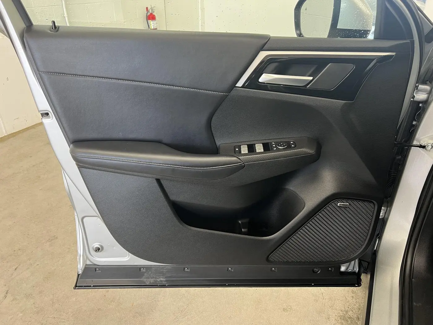 2025 Mitsubishi Outlander - $25,998