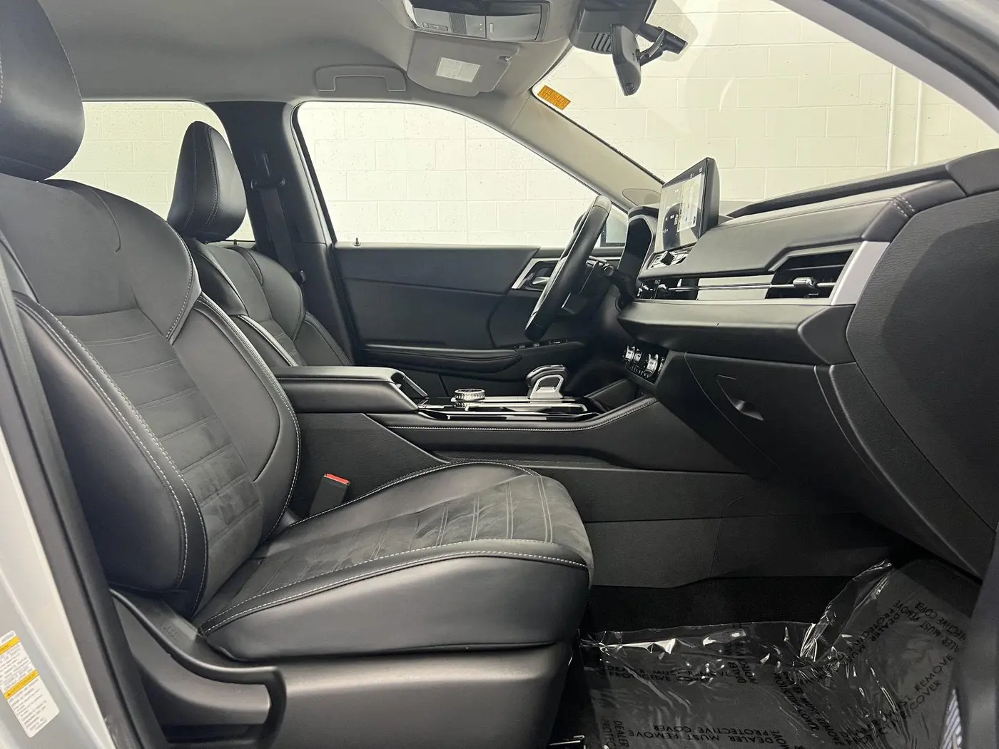 2025 Mitsubishi Outlander - $25,998