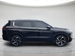 2023 Outlander Thumbnail 13