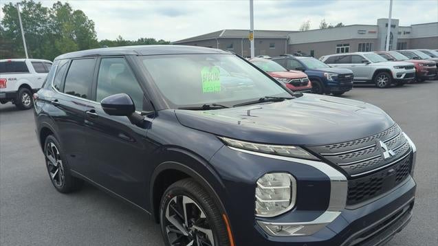 Preowned 2024 Mitsubishi Outlander SE for Sale