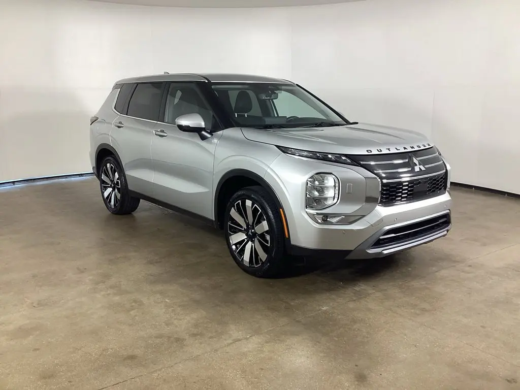 2025 Mitsubishi Outlander - $25,564