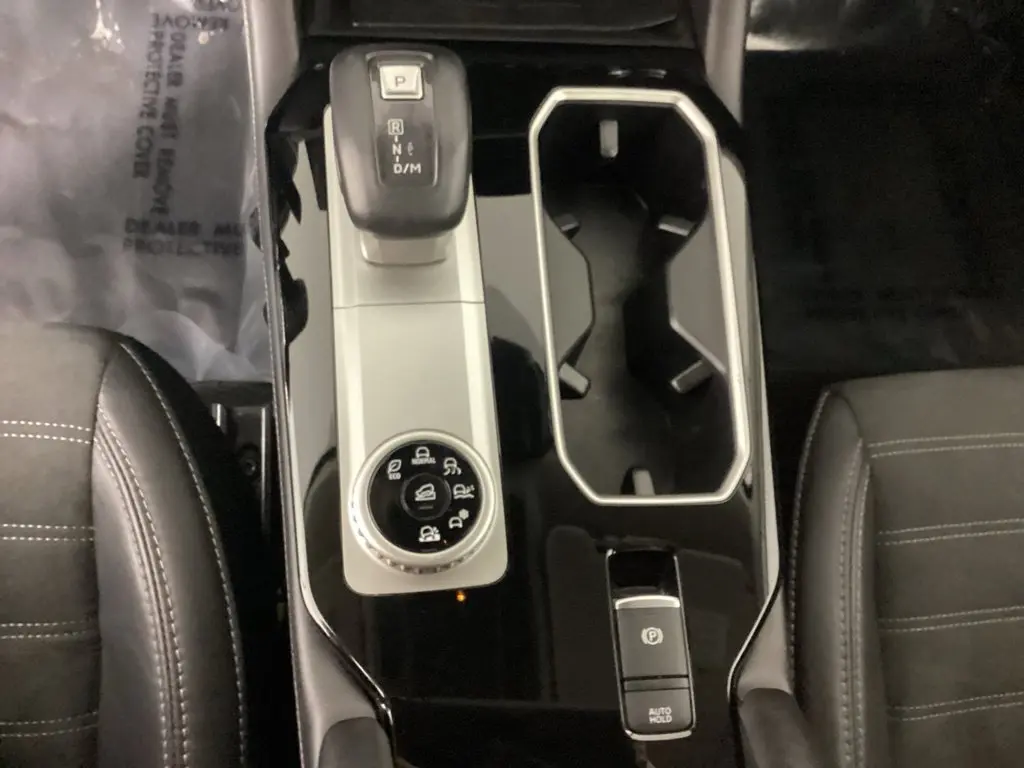 2025 Mitsubishi Outlander - $25,564