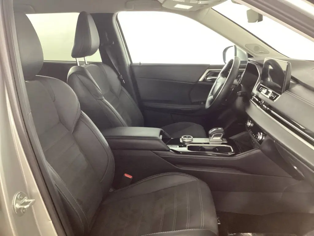 2025 Mitsubishi Outlander - $25,564