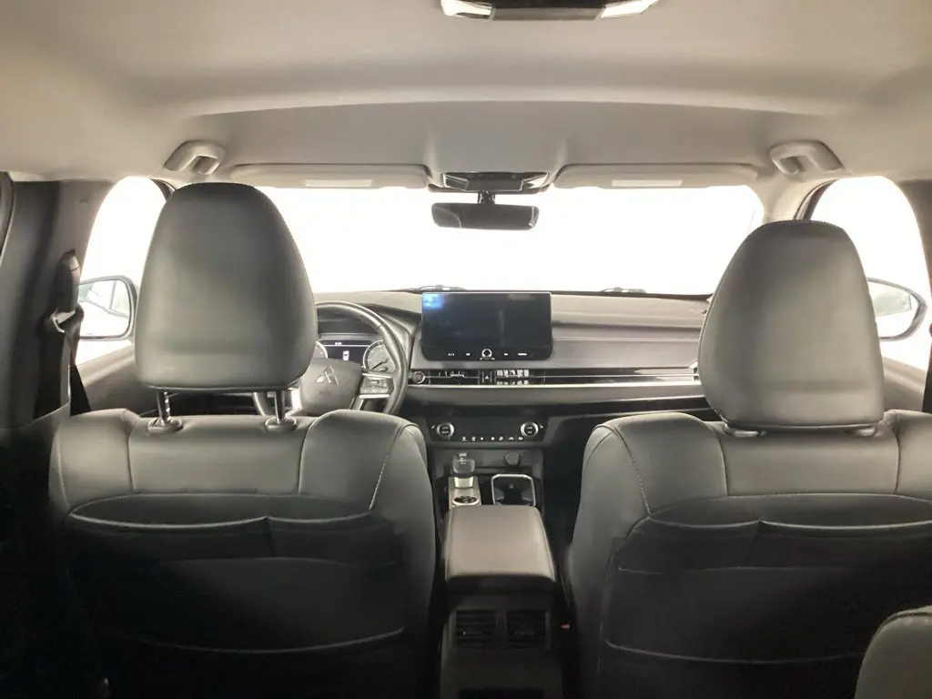 2025 Mitsubishi Outlander - $25,564