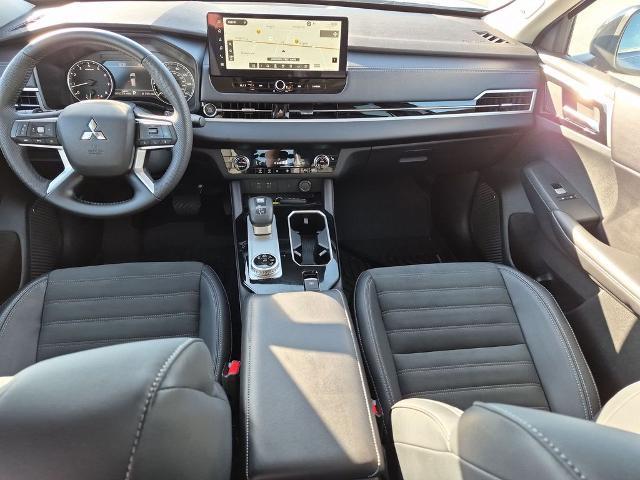 2025 Mitsubishi Outlander - $29,555