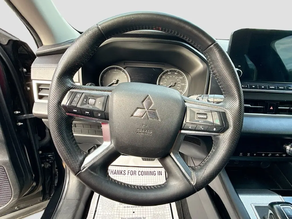 2022 Mitsubishi Outlander - $16,186