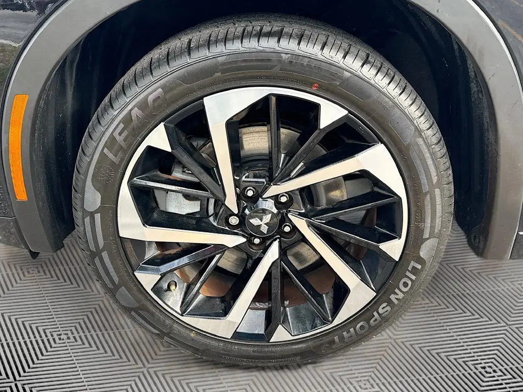 2022 Mitsubishi Outlander - $16,186