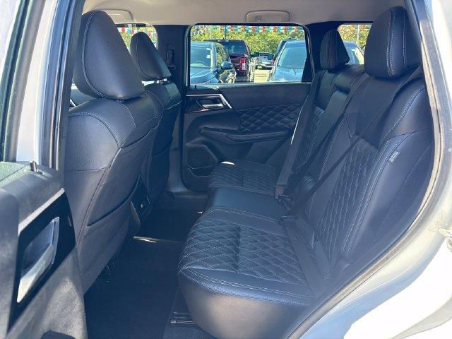 2022 Mitsubishi Outlander - $19,757