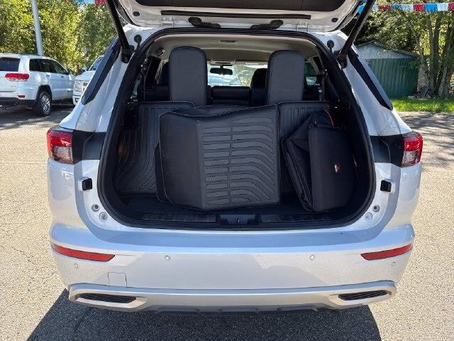 2022 Mitsubishi Outlander - $19,179