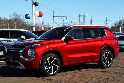 2023 Mitsubishi Outlander AWD SEL 4DR SUV