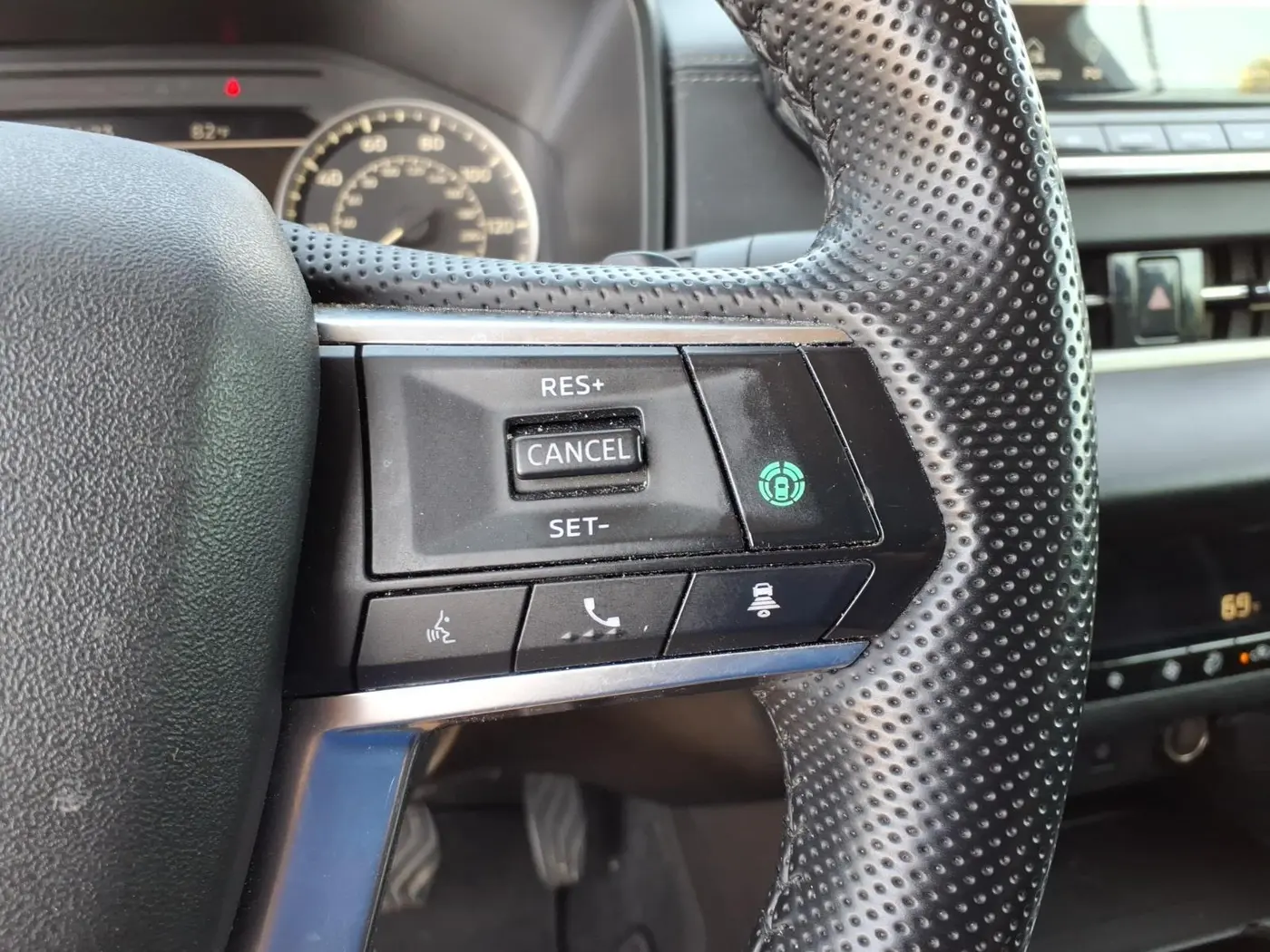 2024 Mitsubishi Outlander - $22,900