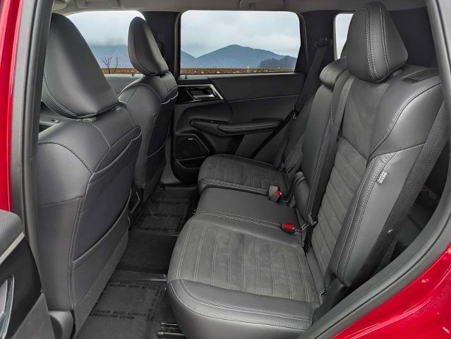 2025 Mitsubishi Outlander - $26,245