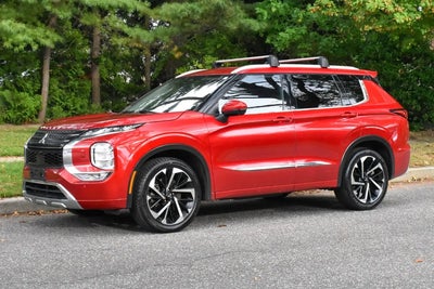 2022 Mitsubishi Outlander AWD SEL 4DR SUV