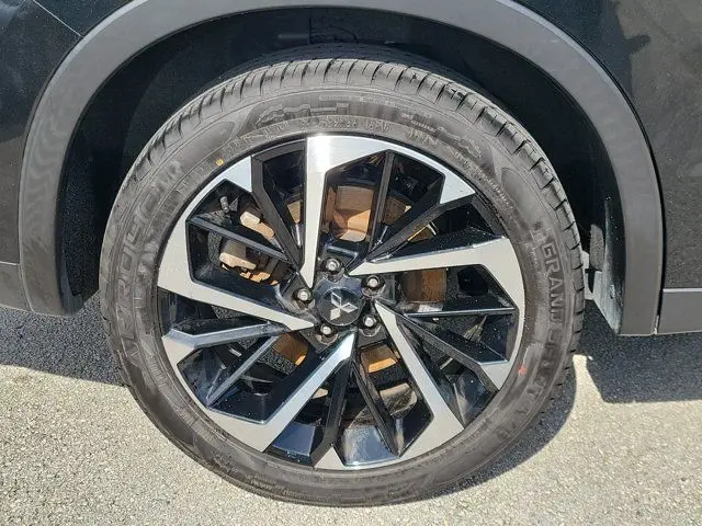 2024 Mitsubishi Outlander - $18,744