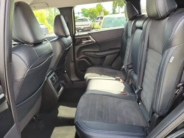 2024 Mitsubishi Outlander - $18,744