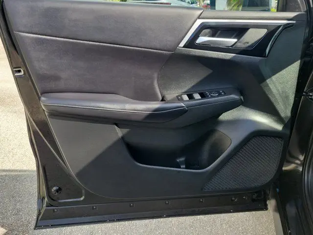 2024 Mitsubishi Outlander - $18,744