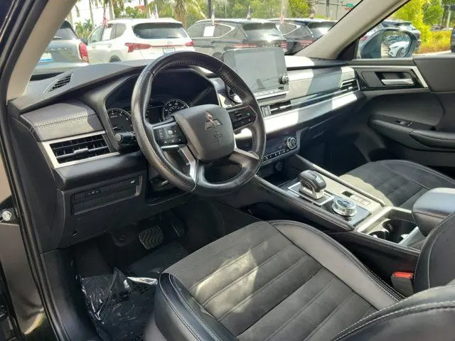 2024 Mitsubishi Outlander - $18,744