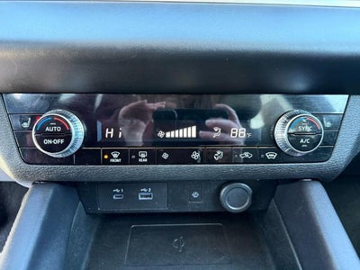 2024 Mitsubishi Outlander AWD SE 4DR SUV