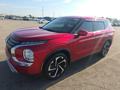 Photo of a 2024 Mitsubishi Outlander AWD SE 4DR SUV for sale