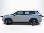 2024 Outlander Thumbnail 8