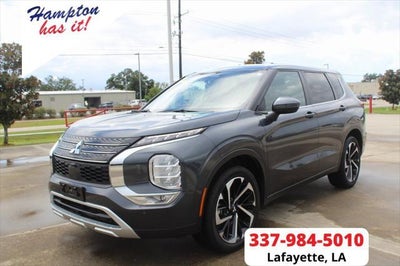 Photo of a 2024 Mitsubishi Outlander AWD SE 4DR SUV for sale