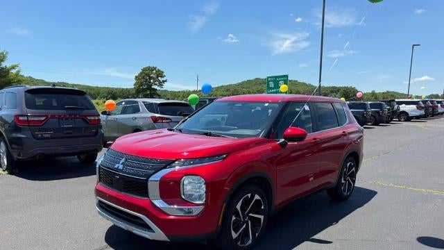 2024 Mitsubishi Outlander SE